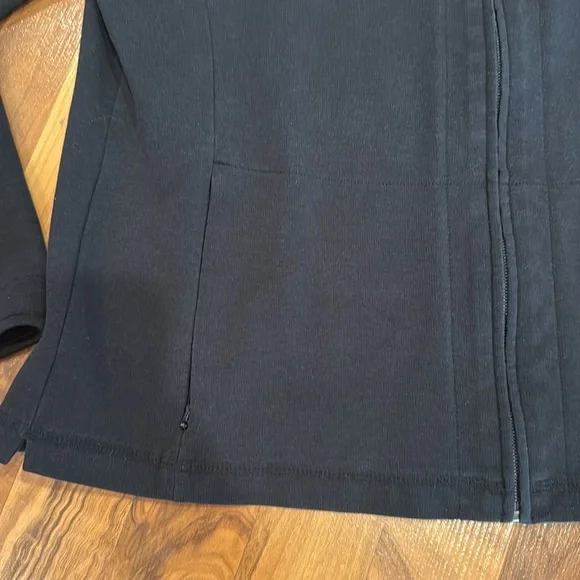 Woolrich women’s black medium weight zip up hoodie size‎ large - Picture 2 of 5